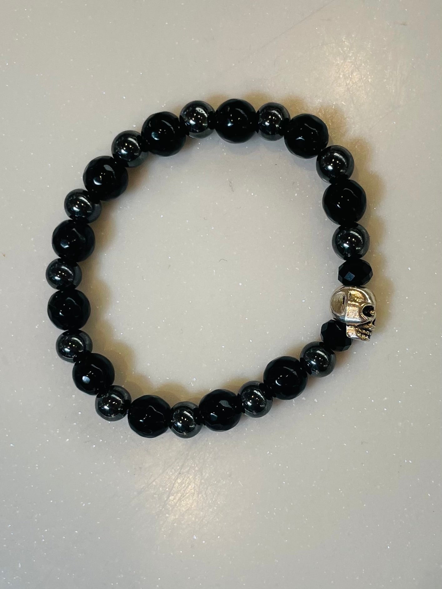 Hematite &amp; Onyx Mental Protection Bracelet/w Skull