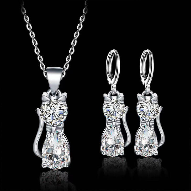 Cute Kitty Zircon Pendant Alloy Plated Silver Accessories Necklace