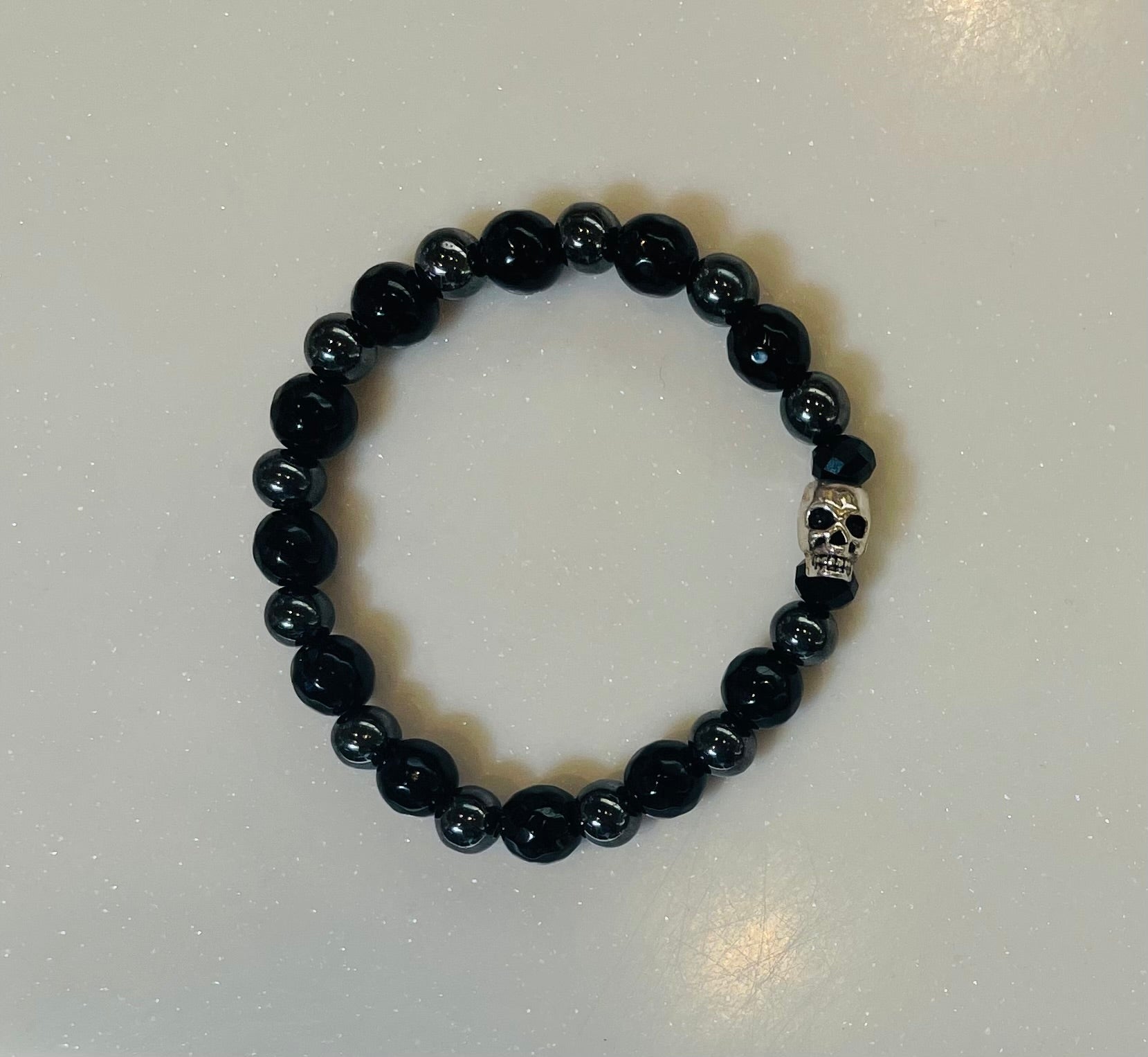 Hematite &amp; Onyx Mental Protection Bracelet/w Skull